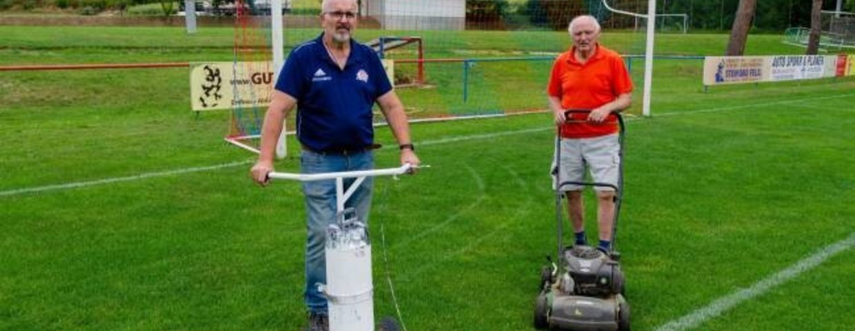 Sie sorgen für den Wembley-Rasen im Bezirk Mistelbach